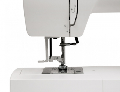 Электромеханическая швейная машина Janome Clio 325