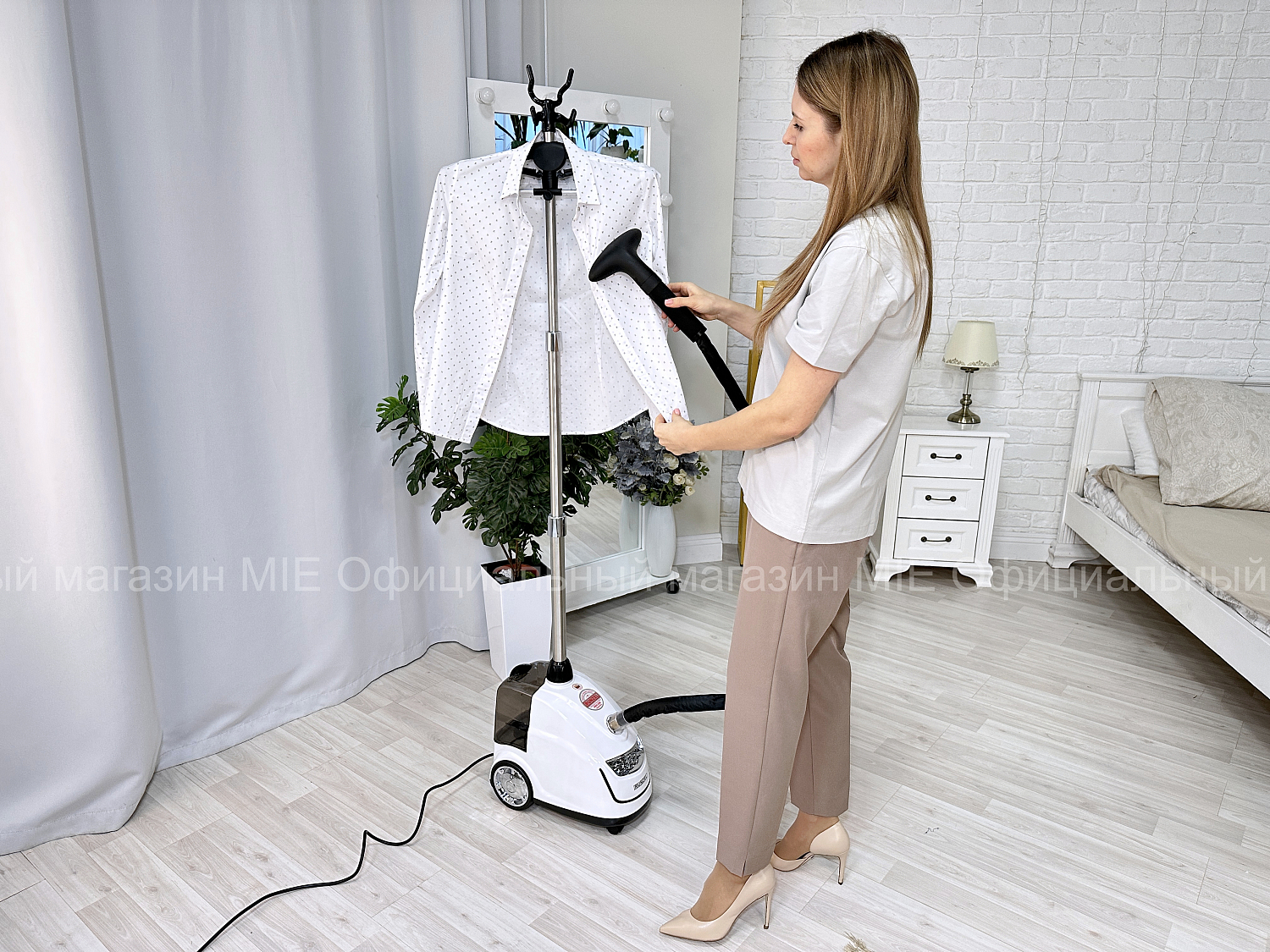 Отпариватель RUNZEL PRO-290 ANGASTARK WHITE